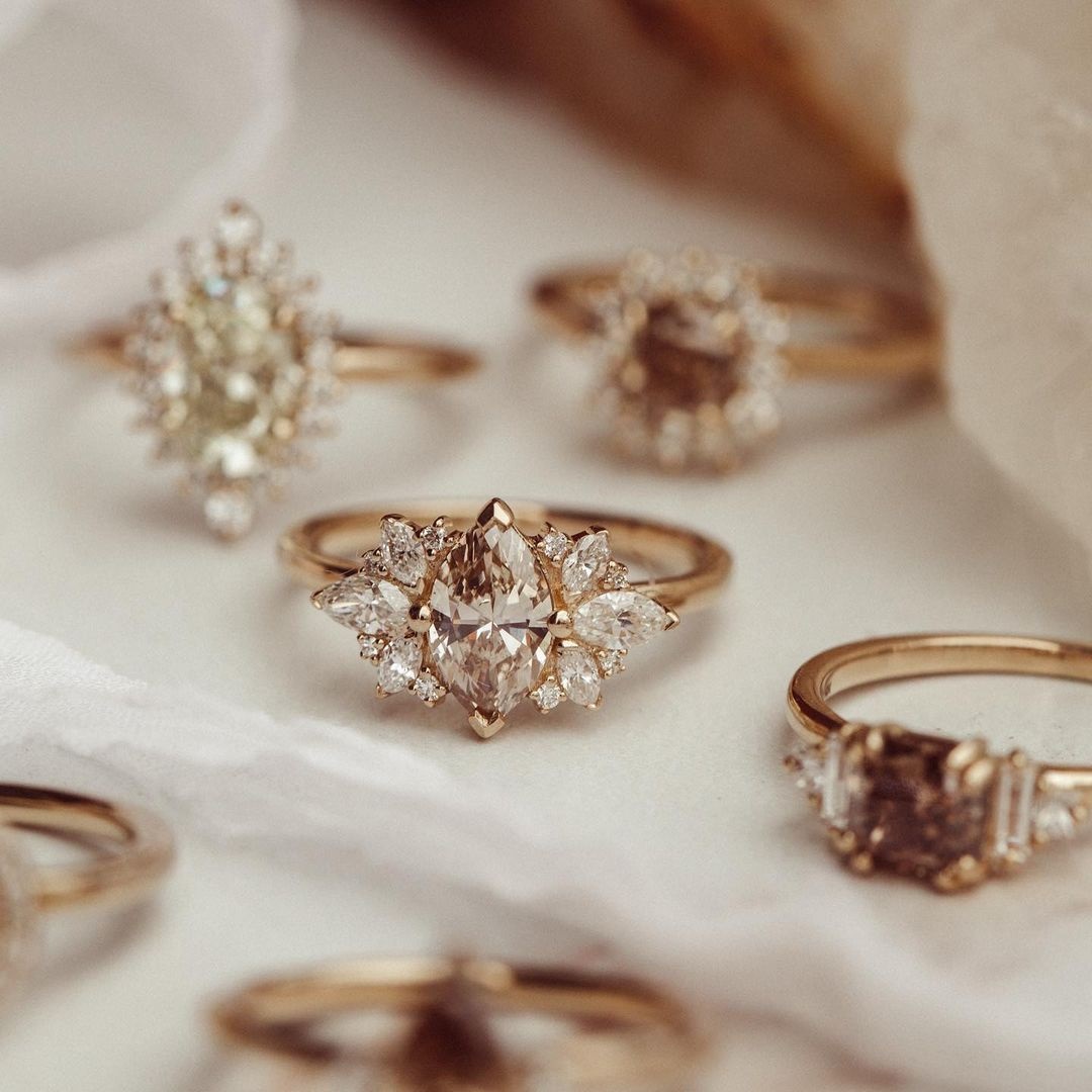The Best Places to Buy Engagement Rings Online